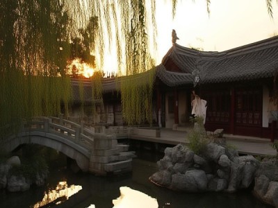 诗 host: 西安怡和